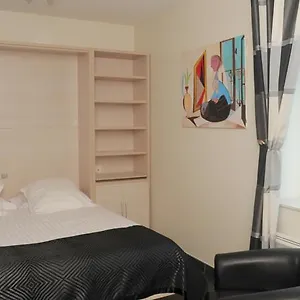 Apartment Aux Jardins De L'isle, Vienne (Isere)
